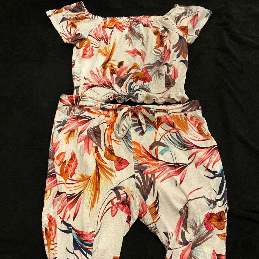 Adorable Two Piece Summer Outfit